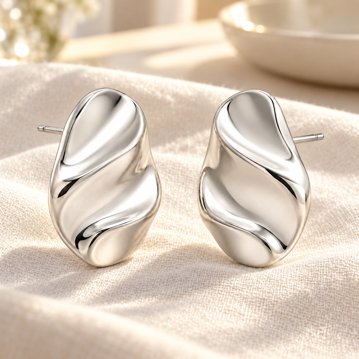 Vellouswell Silver-Tone Sculptural Wave Stud Earrings